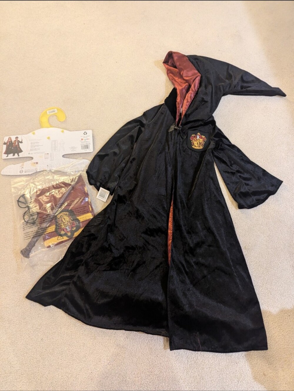 New DISGUISE HARRY POTTER PREMIUM COSTUME HOODED ROBE Sz SMALL 4-6 - Picture 4 of 9